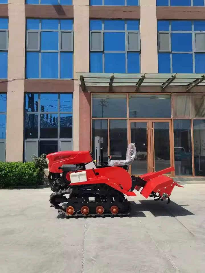 Mini Crawler Tractor with Automatic Tiller Gearbox (80HP Rated Power, 25–35HP Front Hoe for Garden Work) - Image 3